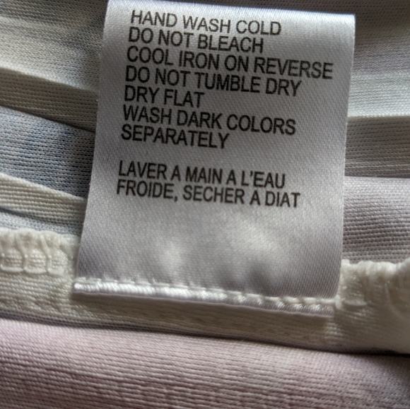 REVES COLLECTION Beautiful Floral Print Pink Purple and White Colors Size L - Picture 4 of 16